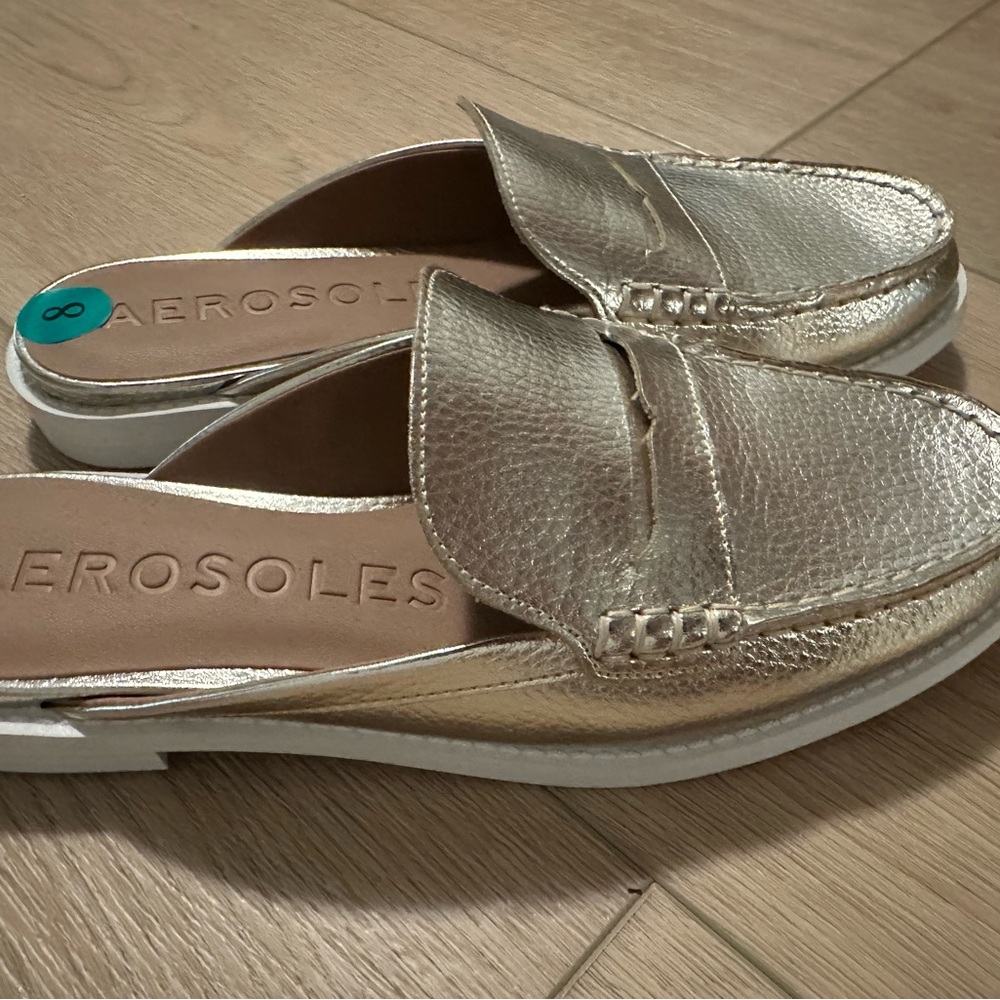 AEROSOLES Women's Metallic Silver Loafers 82sallyl Shoes - Picture 6 of 9